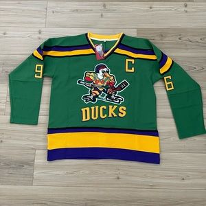 90s Mighty Ducks hockey Jersey with amazing stitching! Super trendy!